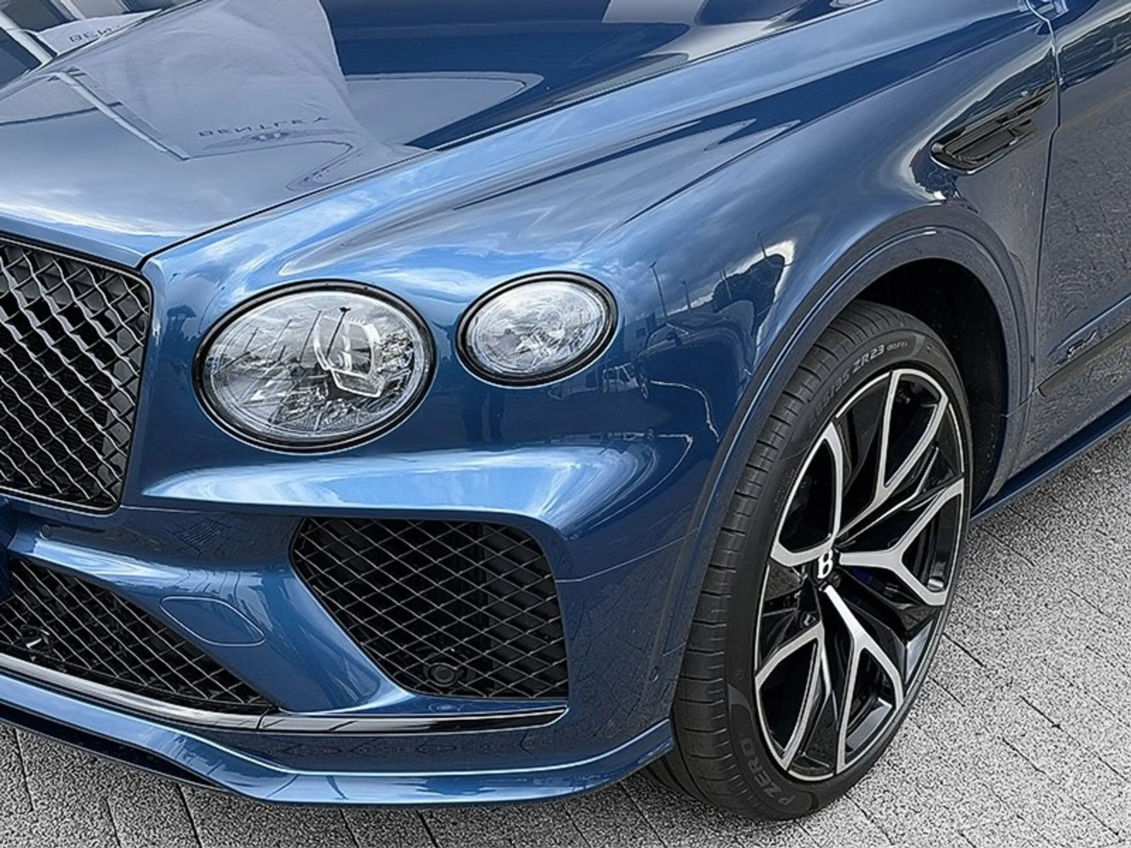 Bentley Bentayga V8 Speed *CC-Brakes*NAIM* — photo 11