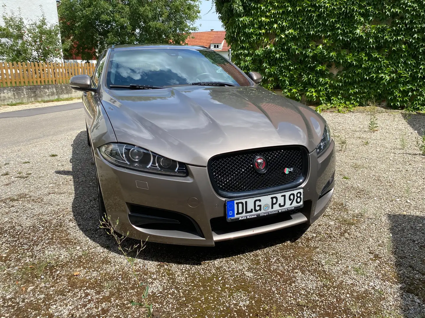 Jaguar XF XF Sportbrake Diesel 3.0 V6 Diesel Sportbrake Braun - 2