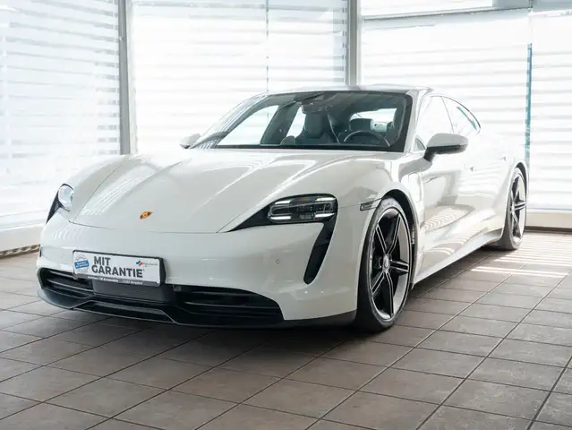 Porsche Taycan 4S BOSE LenkHzg Sport Chrono