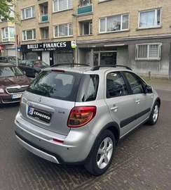 1.6 VVT GLX