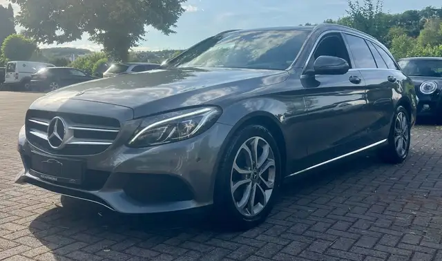 Mercedes-Benz C 220 C220 BlueTec / d T /NAV/KAM/Head-up/Assist./