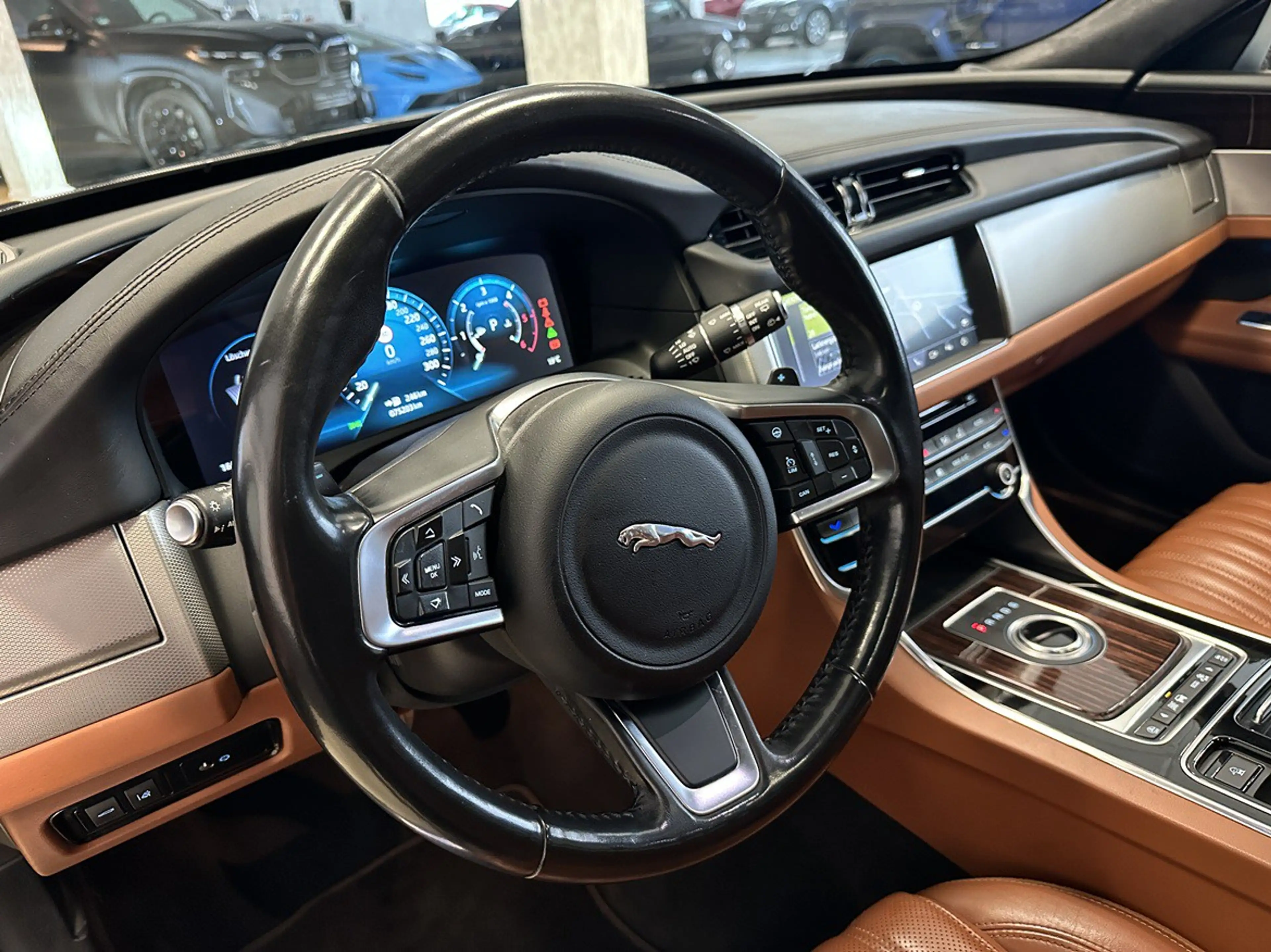 Jaguar XF Sportbrake 20d Portfolio AWD ACCLeder LED Navi — photo 15