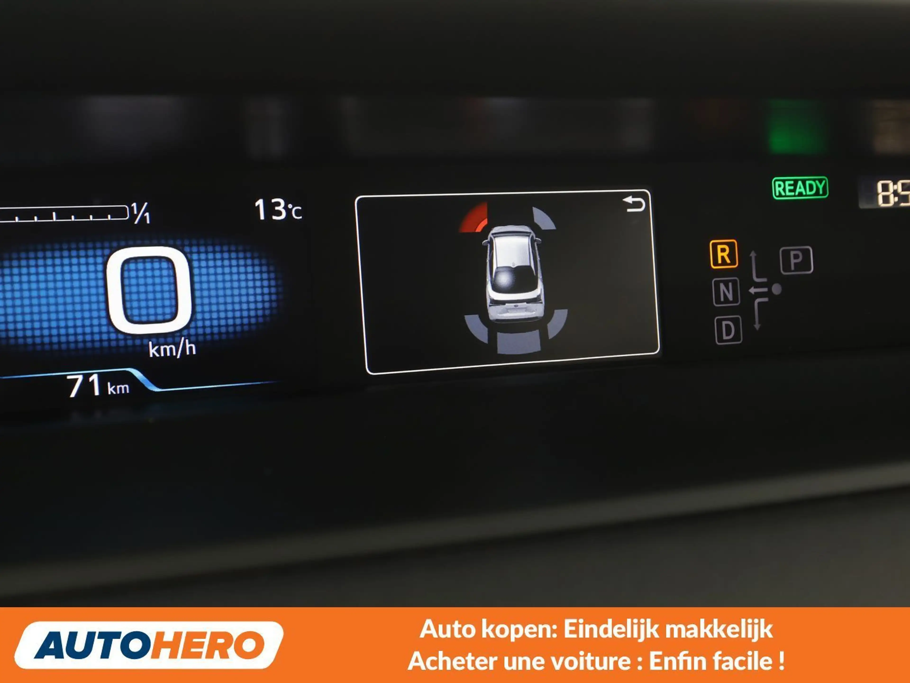 Toyota Prius 1.8 Hybrid Dynamic — photo 10