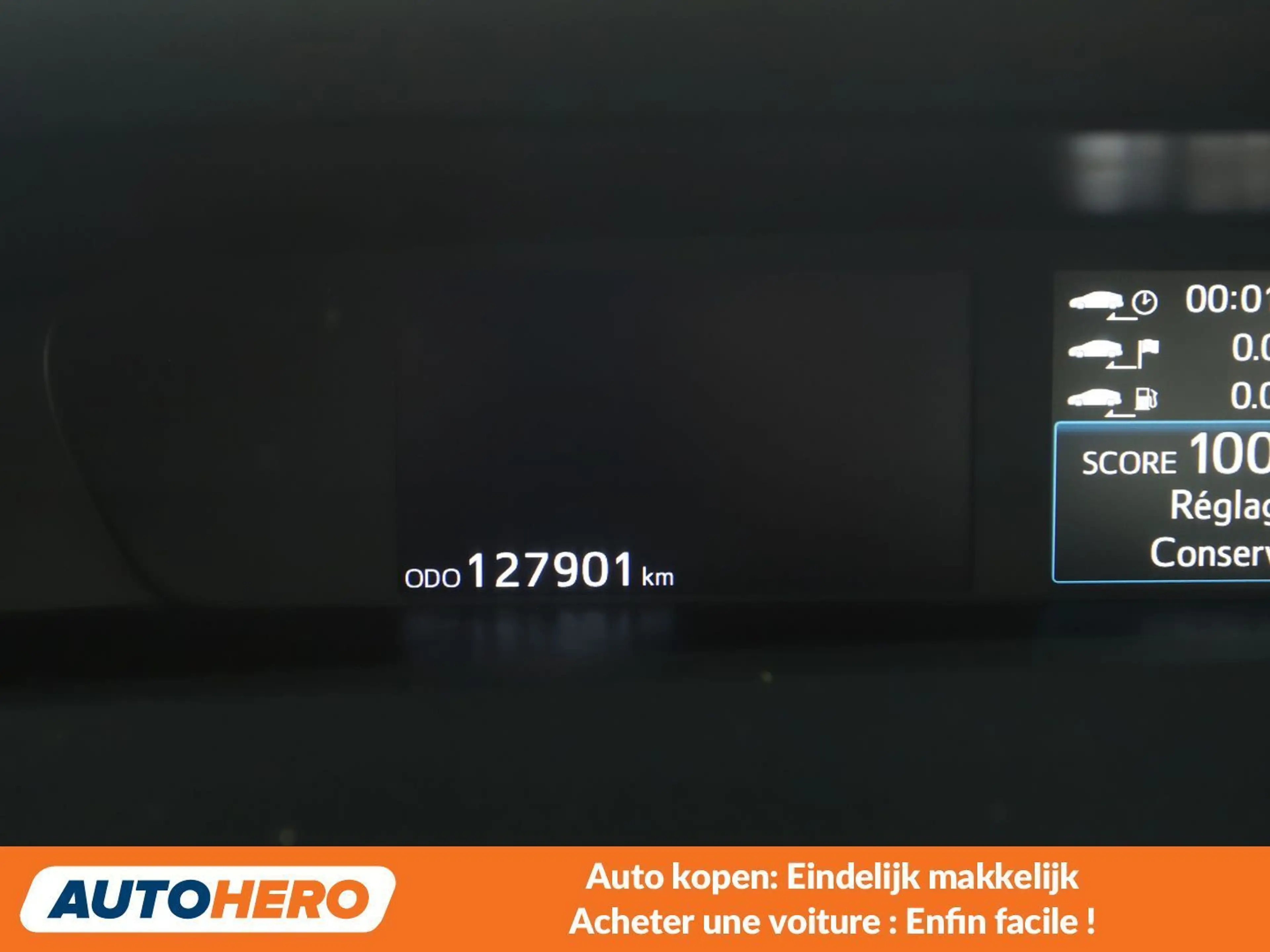 Toyota Prius 1.8 Hybrid Dynamic — photo 6