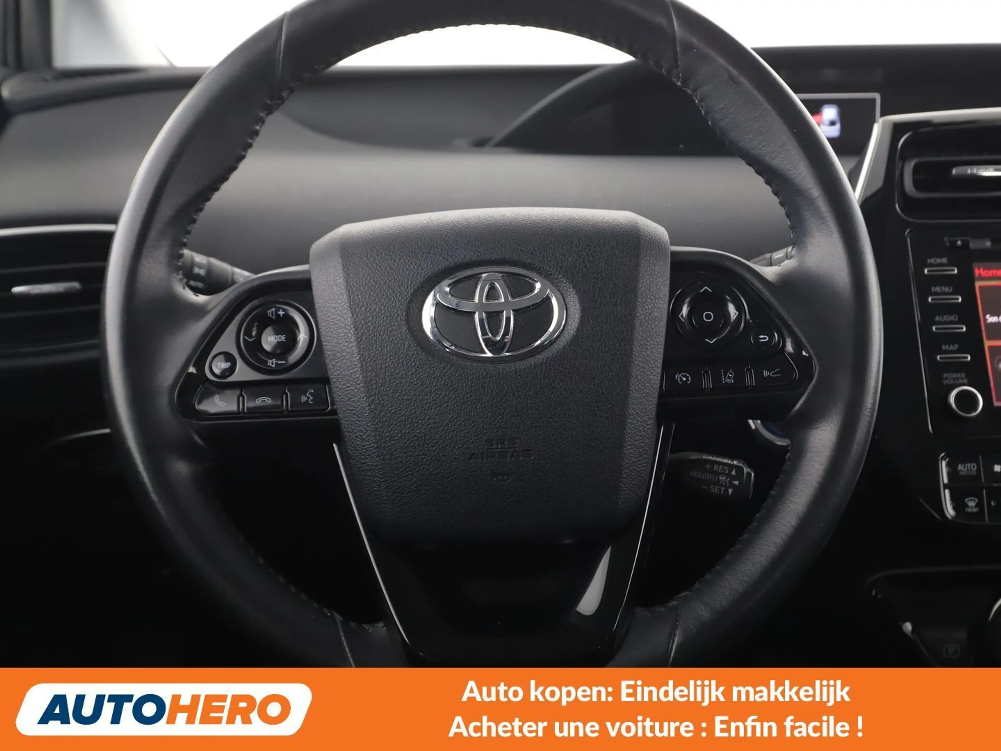 Toyota Prius 1.8 Hybrid Dynamic — photo 5