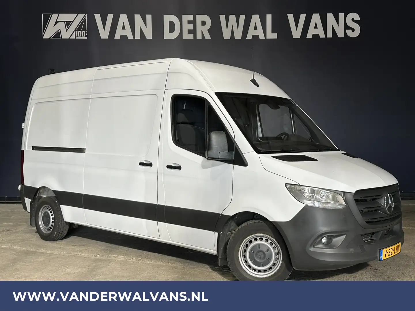Mercedes-Benz Sprinter 314 CDI 143pk L2H2 Euro6 # Airco | Camera | Naviga Wit - 1