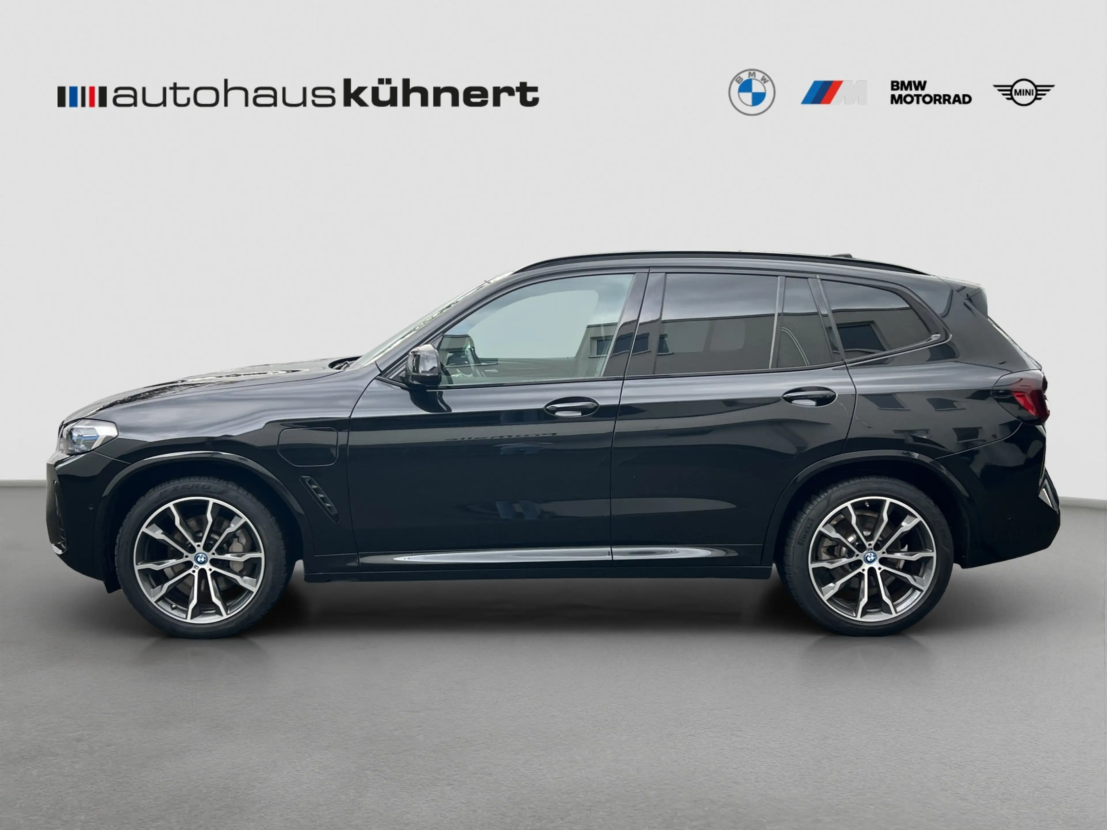 BMW X3 xDrive 30e M-Sport Laser DrvAss StHzg HUD HiFi — photo 4