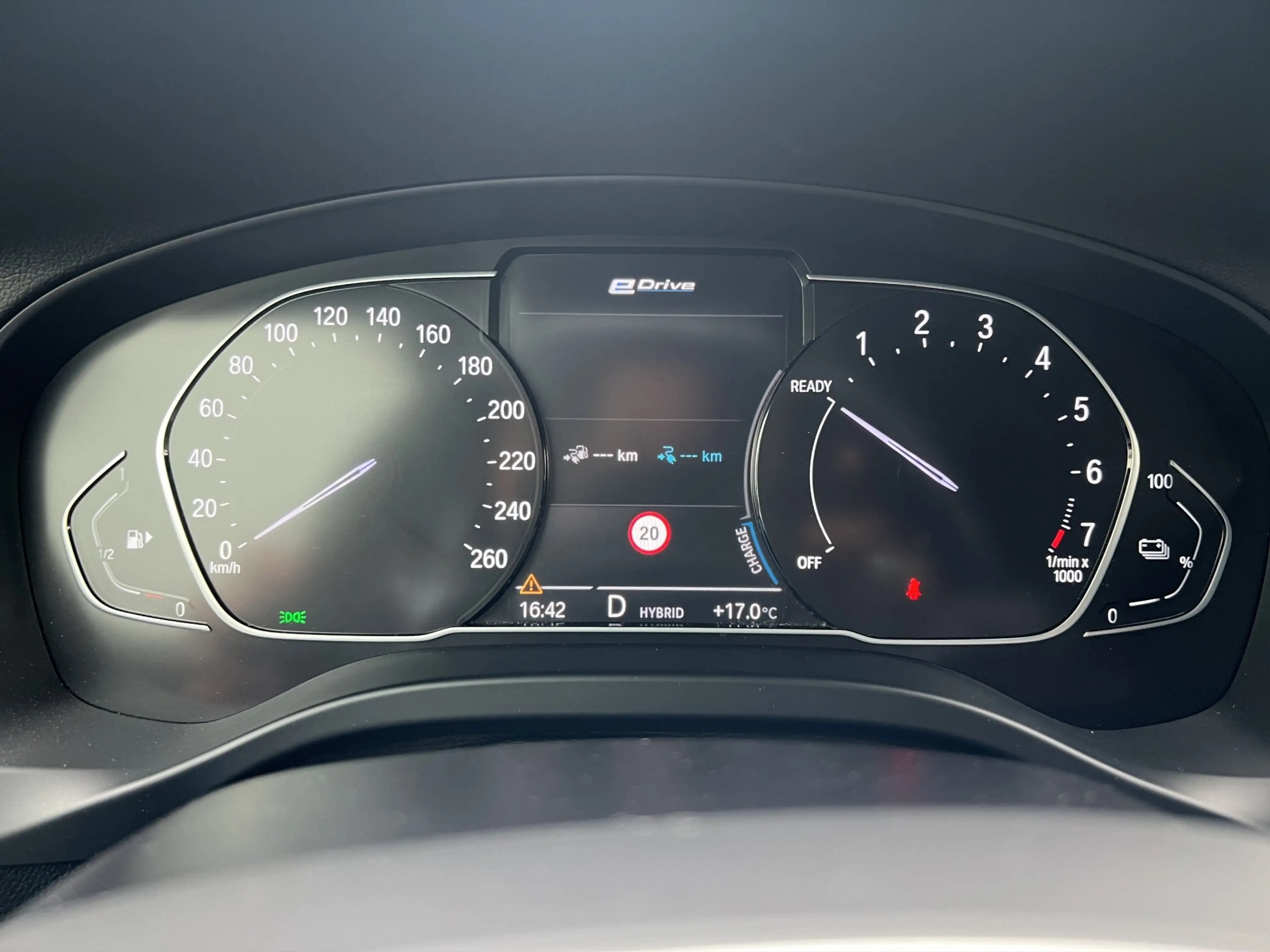BMW X3 xDrive 30e M-Sport Laser DrvAss StHzg HUD HiFi — photo 15