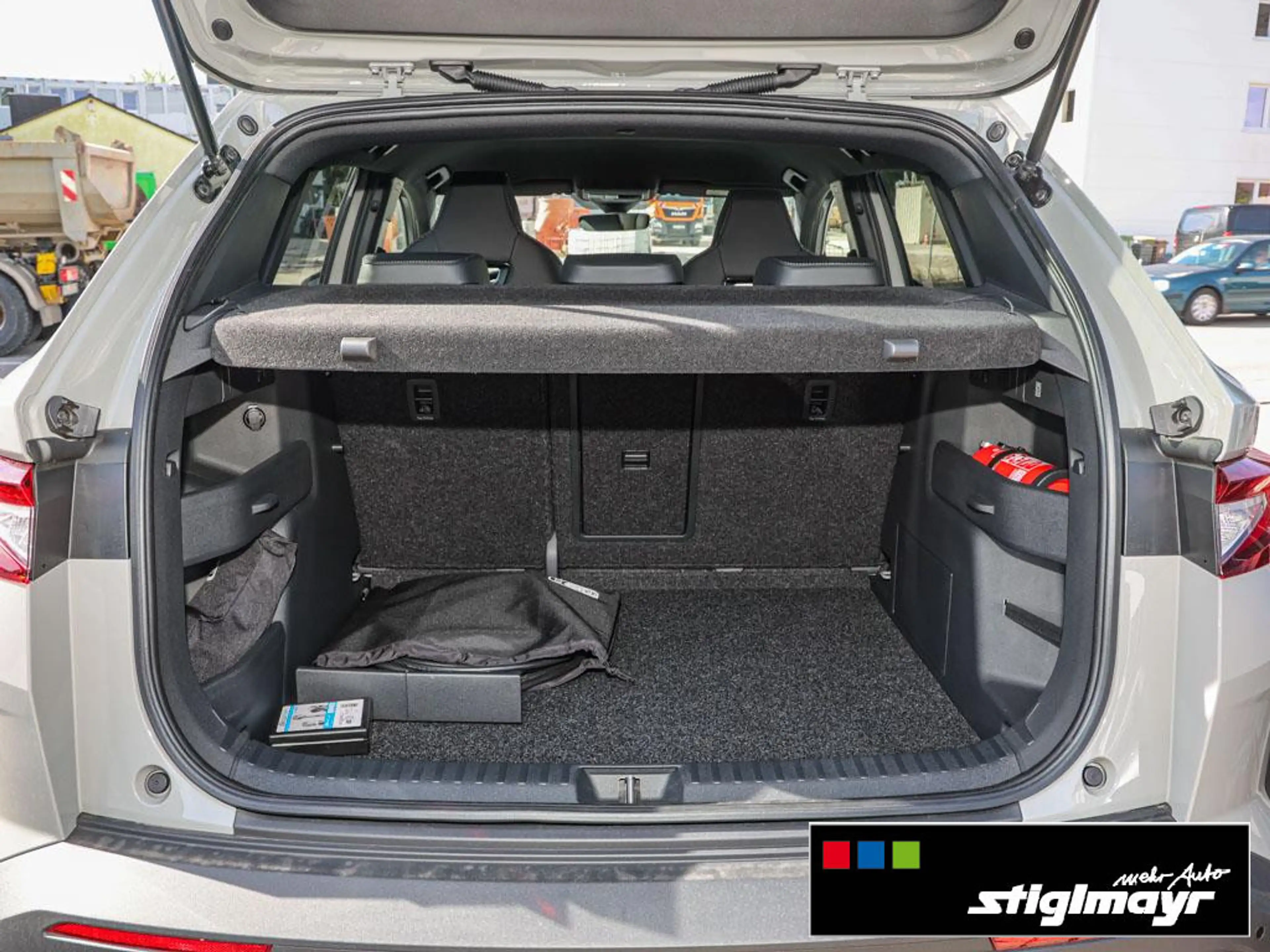 Skoda Elroq Sportline 63-kWh+ACC+KAMERA+LED+NAVI — photo 10