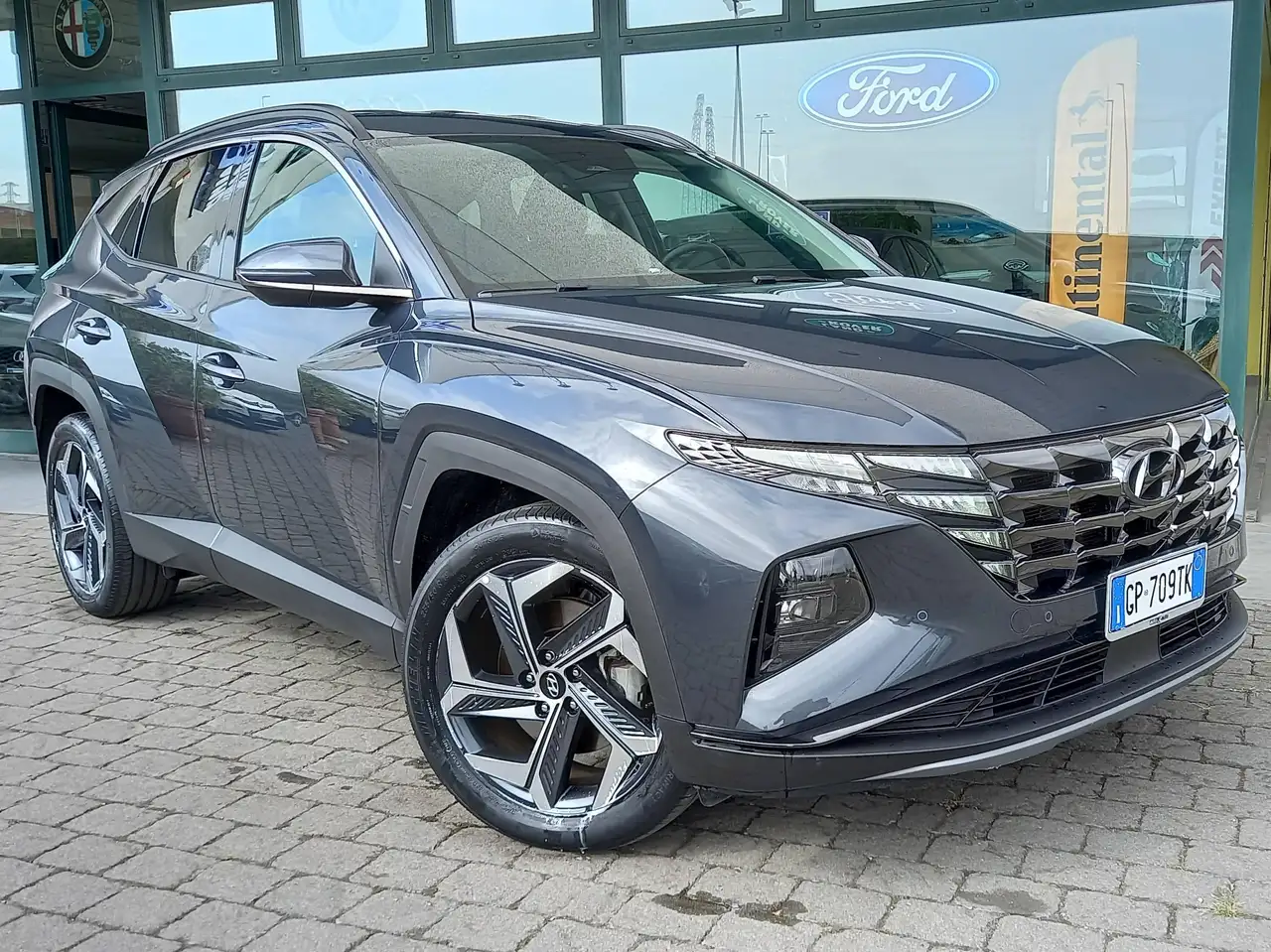 Hyundai TUCSON