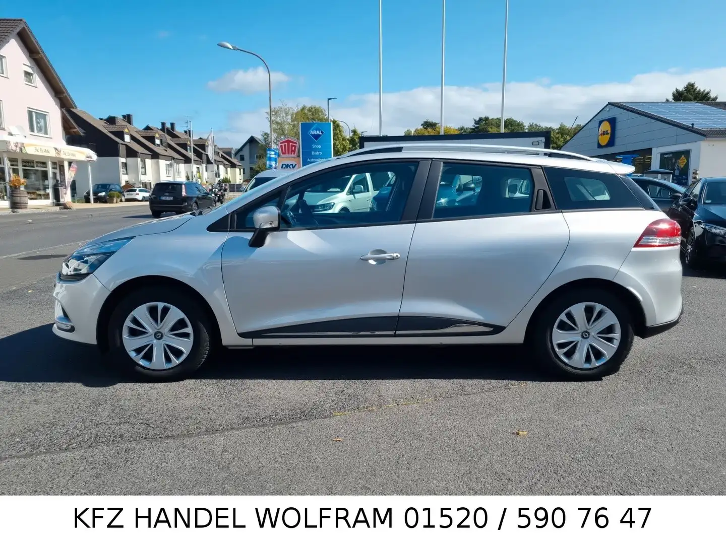 Renault Clio IV 0.9 Limited NUR 36.000KM 1 Ha. MWST ausw Grau - 1