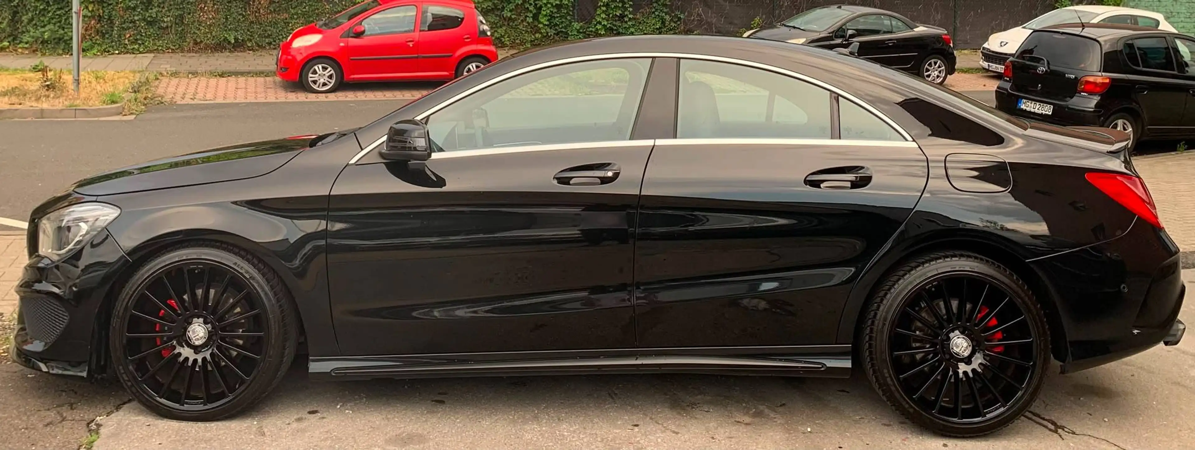Mercedes-Benz CLA 180 CLA 180 AMG LINE AUTOMATIK *19ZOLL-H&K-LEDER — photo 2