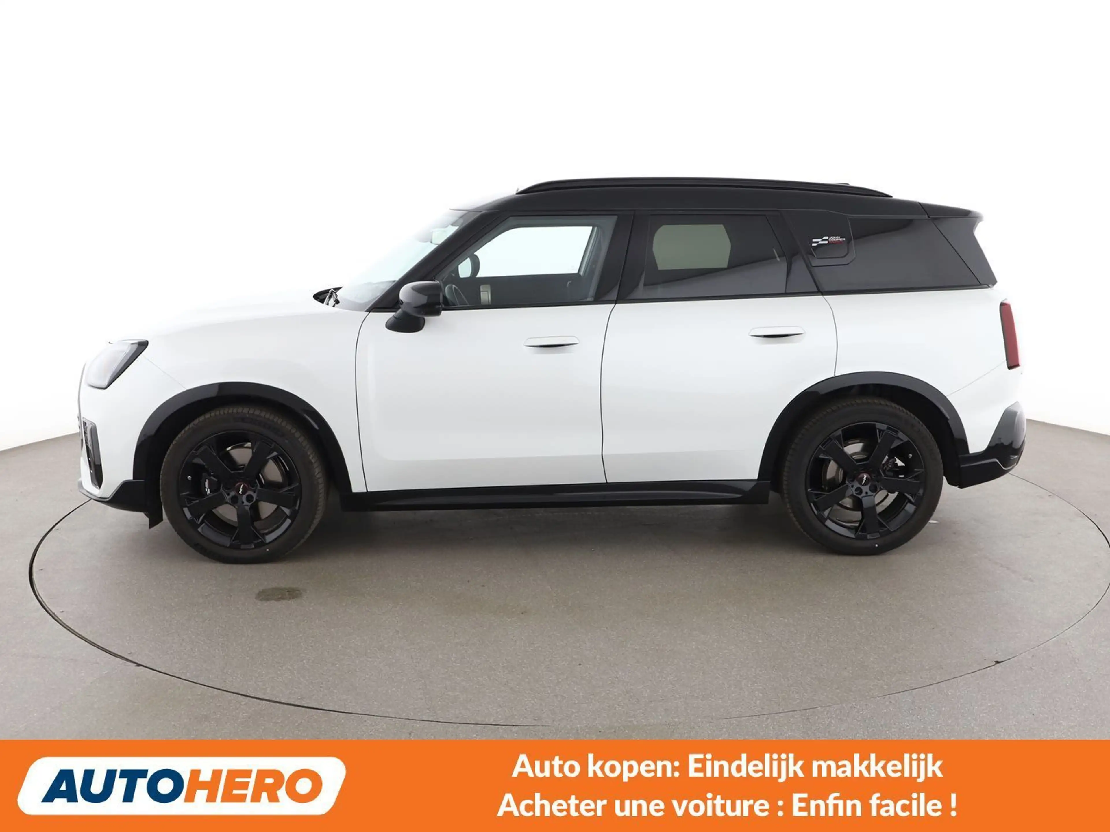 MINI Countryman C Cooper C Mild-Hybrid John Cooper Works Trim — photo 3