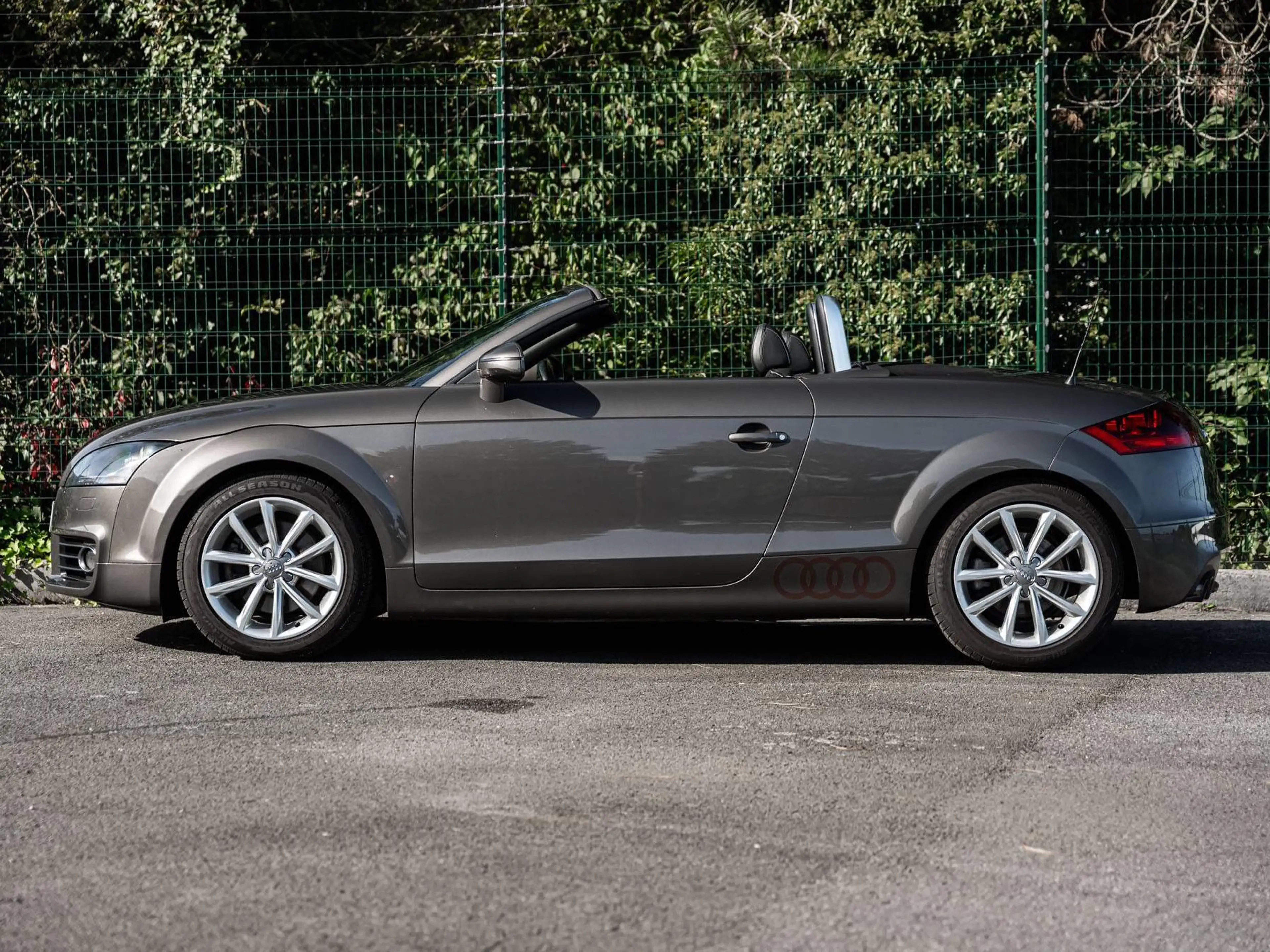 Audi TT Roadster 1.8 TFSI S line - Cabrio -Zetelverwarming - Navigatie - MP3 — photo 9