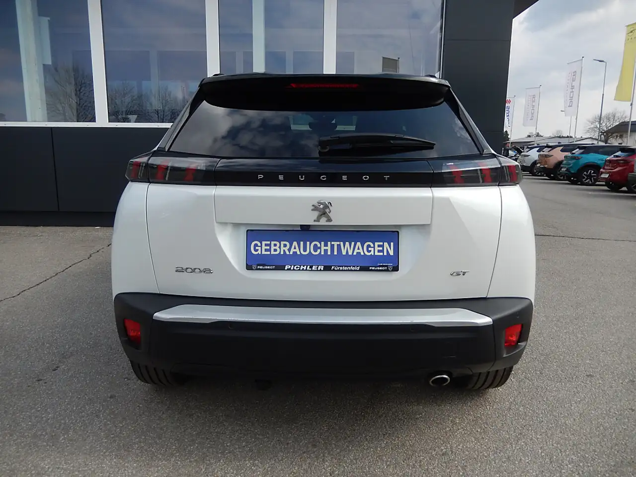 Peugeot 2008 1,5 BlueHDi 130 S&S GT EAT8 7