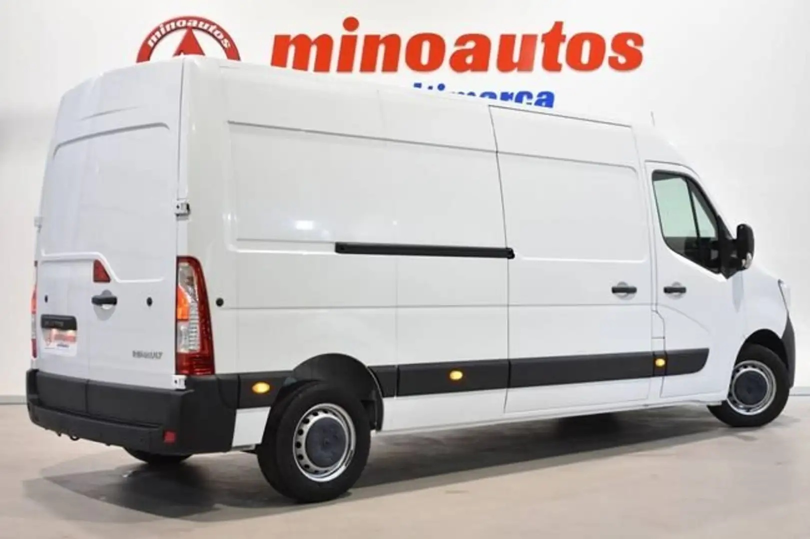 Renault Master FURGÓN 3.5T L3H2 2.3 DCI 135 CV CONFORT Blanco - 2