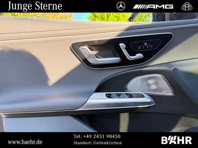 Mercedes-Benz 300 view 14