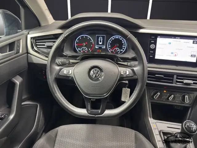 Volkswagen Polo view 17