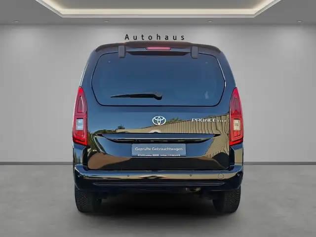 Toyota Proace City view 4