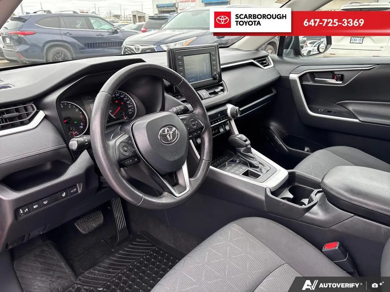 Toyota RAV 4 снимка Toyota RAV 4