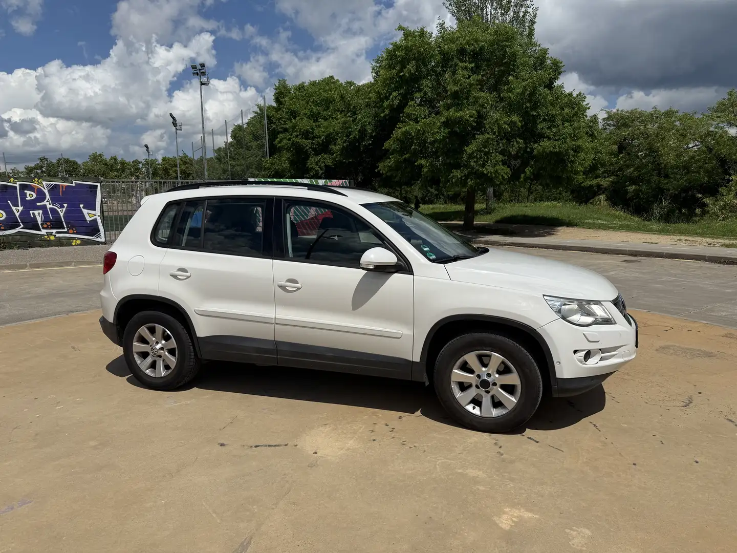 Volkswagen Tiguan 1.4TSI +Motion - 1