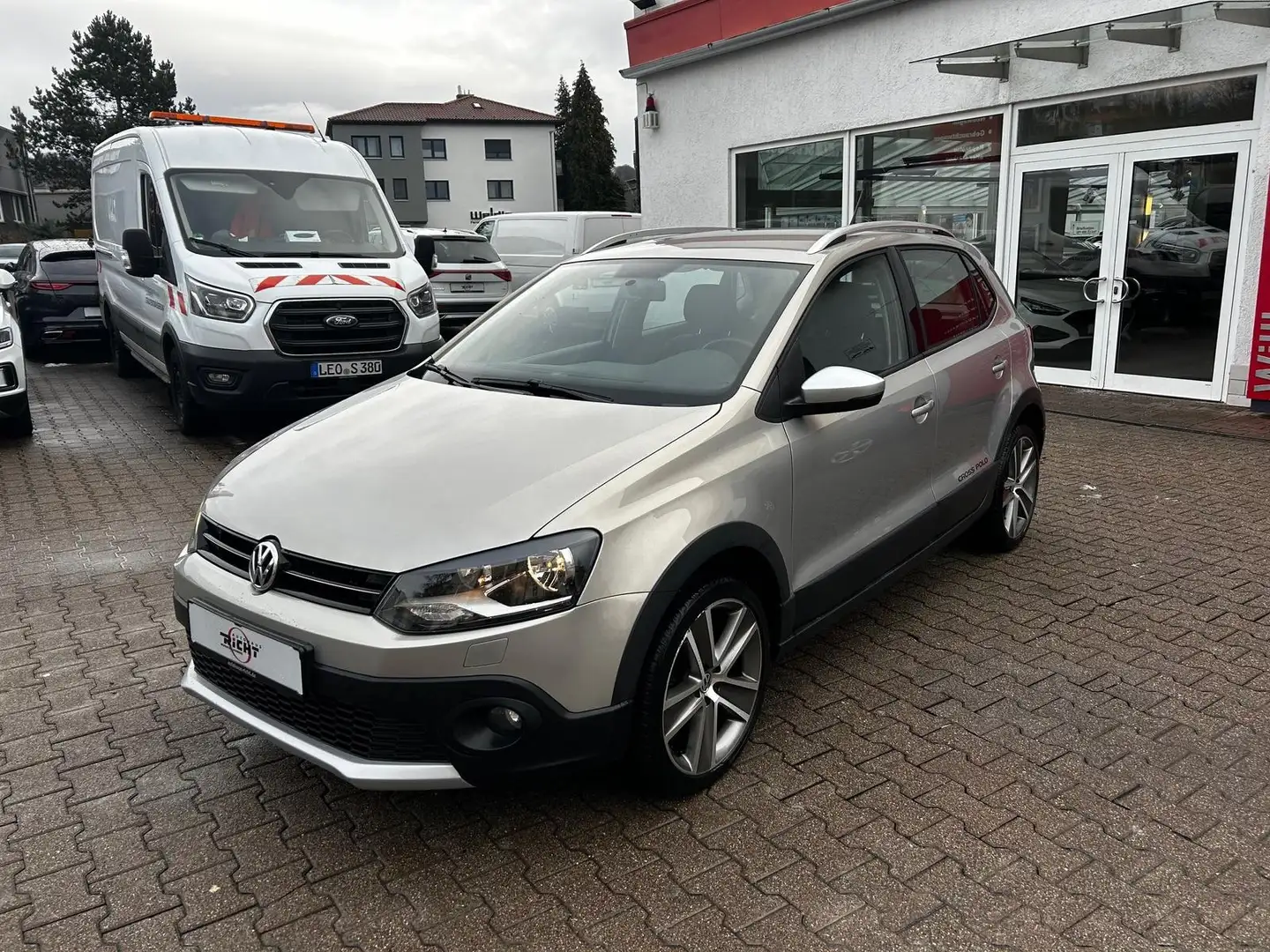Volkswagen Polo Cross Polo 1.2 TSI SHZ PDC Tempomat Beige - 2
