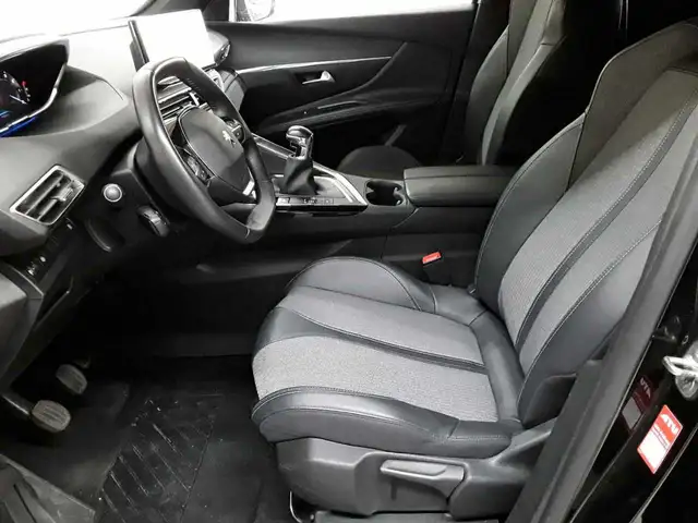 Peugeot 5008 view 7