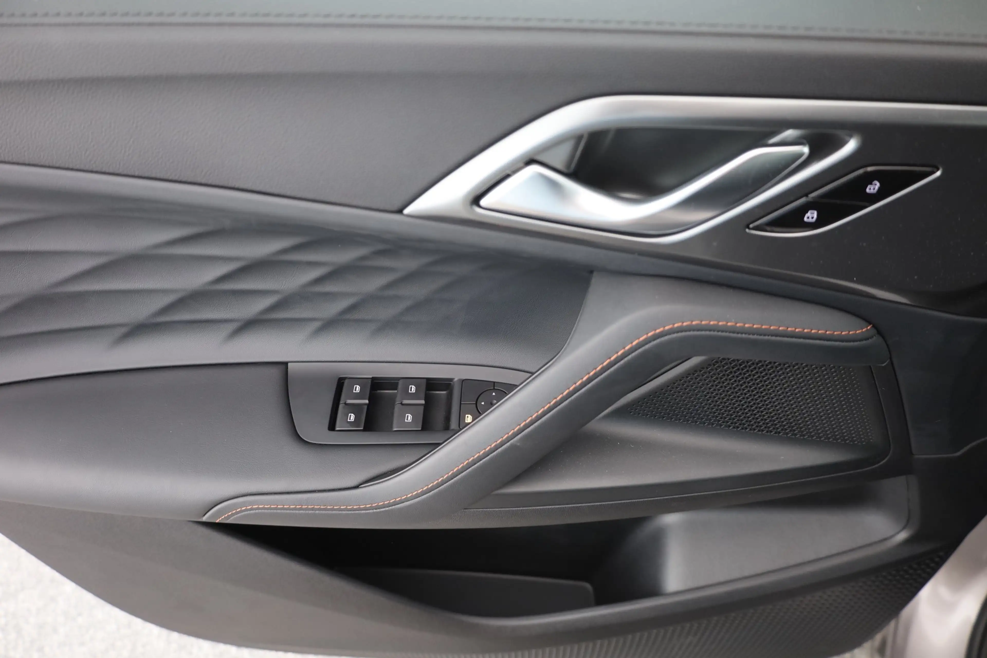 MG HS 1.5 T-GDI Comfort LED Navi Kamera — photo 20