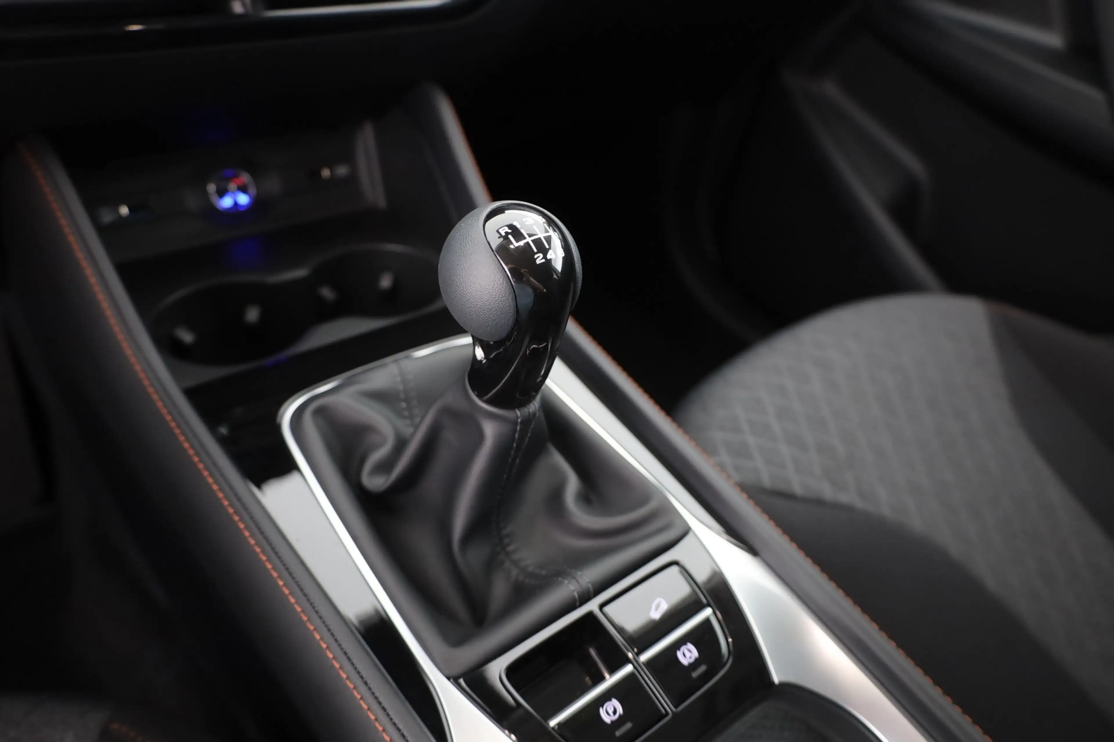 MG HS 1.5 T-GDI Comfort LED Navi Kamera — photo 13