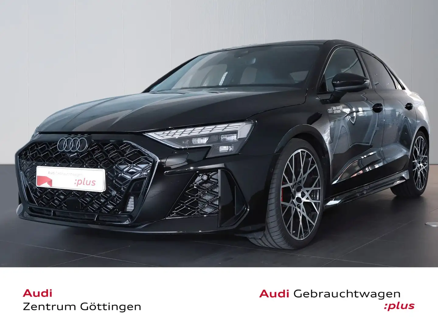 Audi RS3 RS 3 Limousine 2.5TFSI qu.Str. PANO+MATRIX+SONOS Schwarz - 1