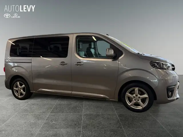 Toyota Proace view 7