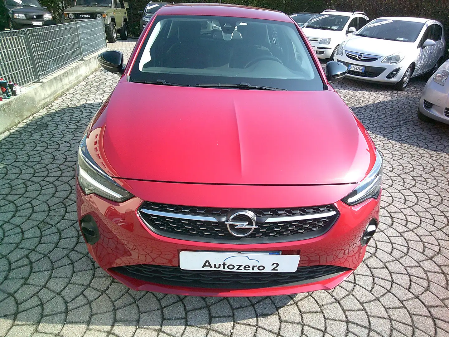 Opel Corsa Corsa 1.2 Edition 75cv start e stop OK NEOPATENTAT Rood - 2