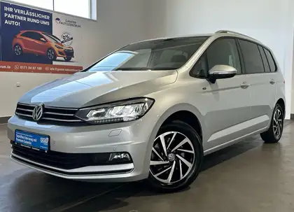 Annonce voiture d'occasion Volkswagen Touran - CARADIZE