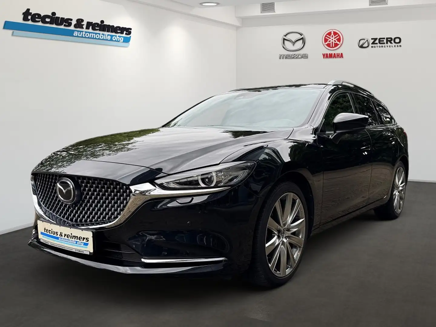 Mazda 6 Kombi SKYACTIV-G 194 Autom. Takumi Schiebedach Schwarz - 1