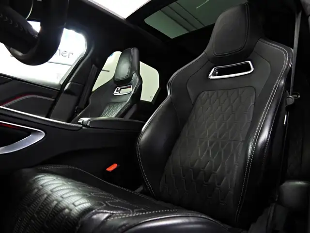 Jaguar F-Pace view 14