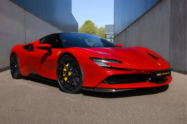 Ferrari SF90 Stradale 4.0 V8 Novitec wheels | Front Axle lift | Carbon