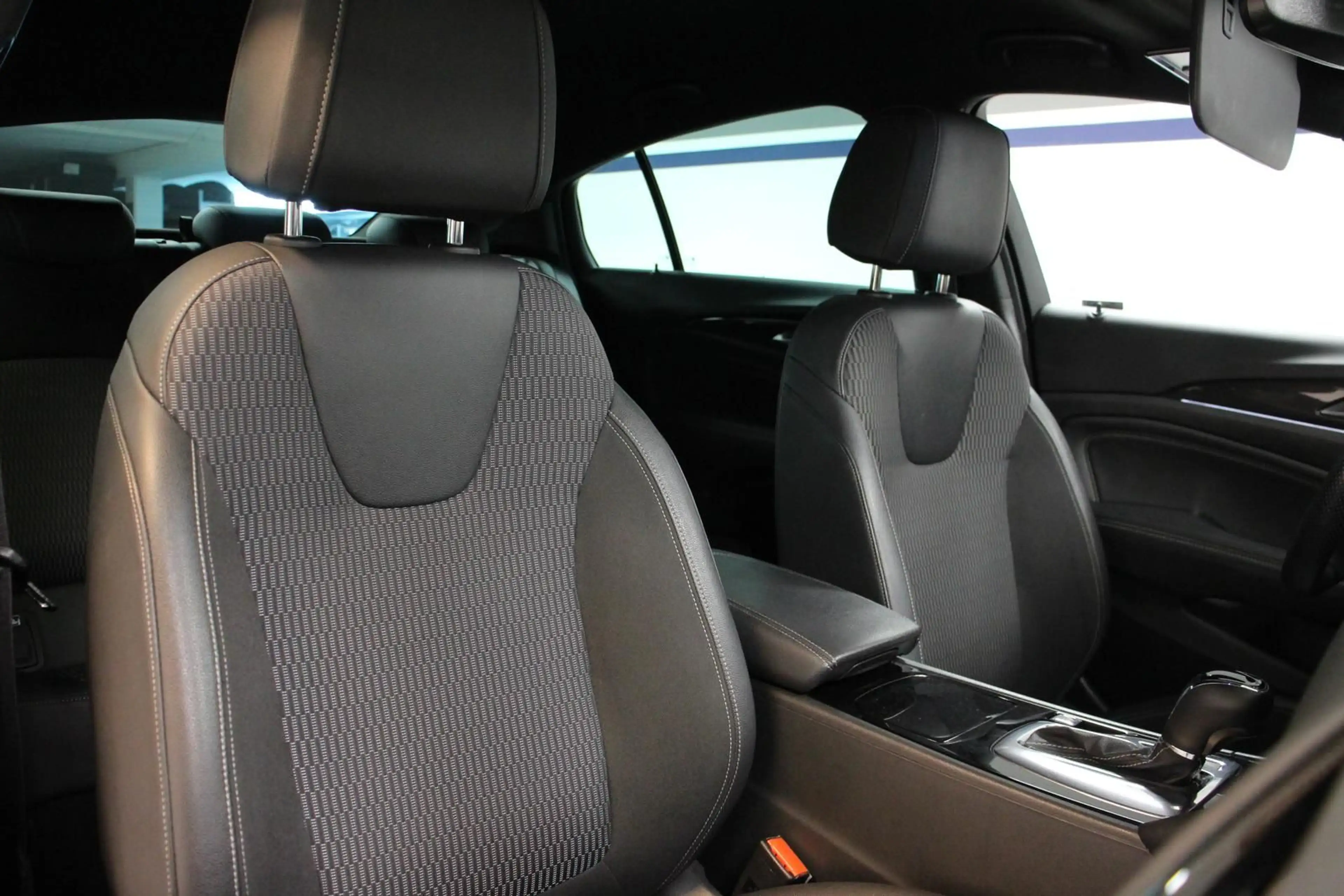 Opel Insignia 1.5 Grand Sport *KAMERA*NAVI*SHEFT*LED* — photo 13