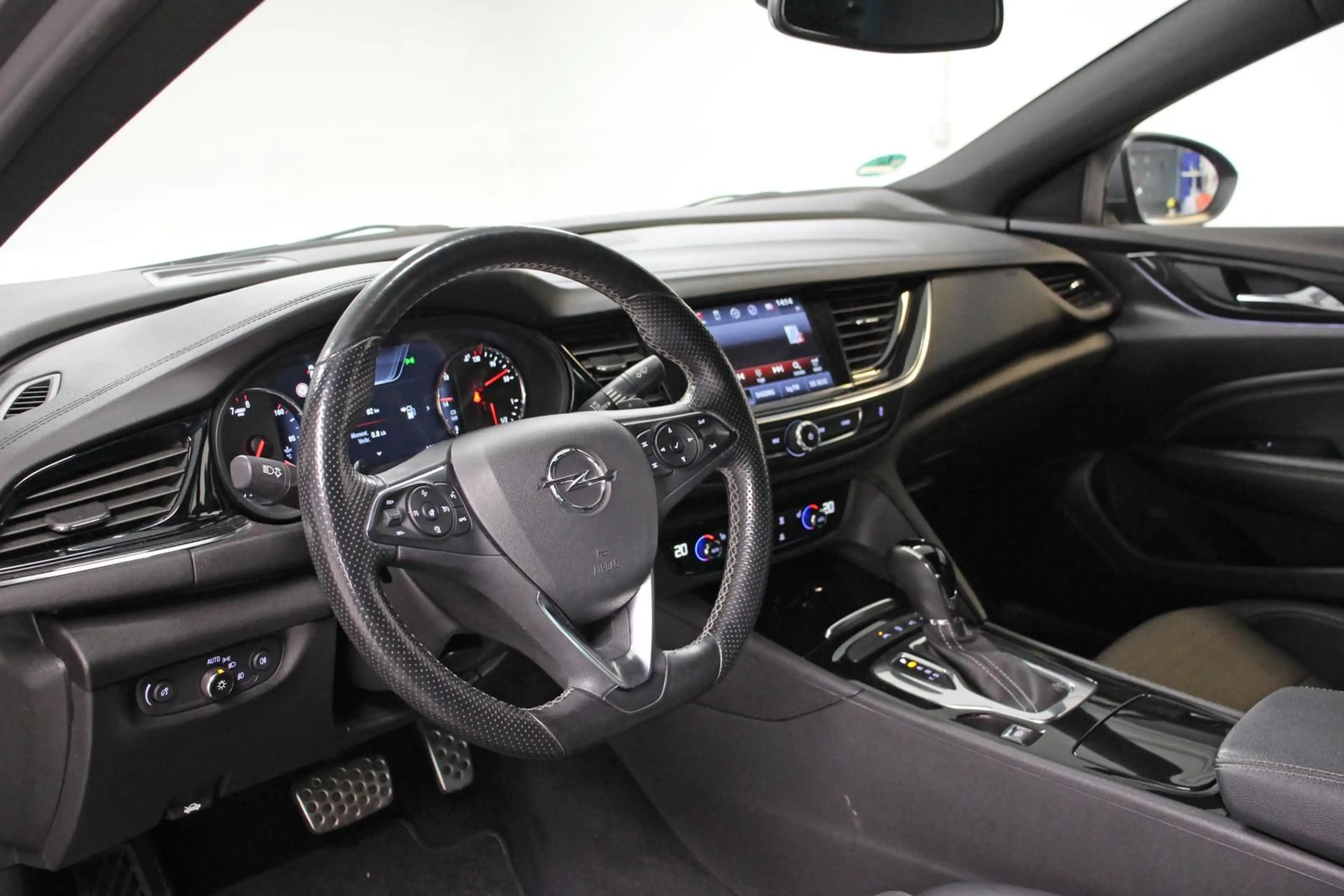 Opel Insignia 1.5 Grand Sport *KAMERA*NAVI*SHEFT*LED* — photo 10