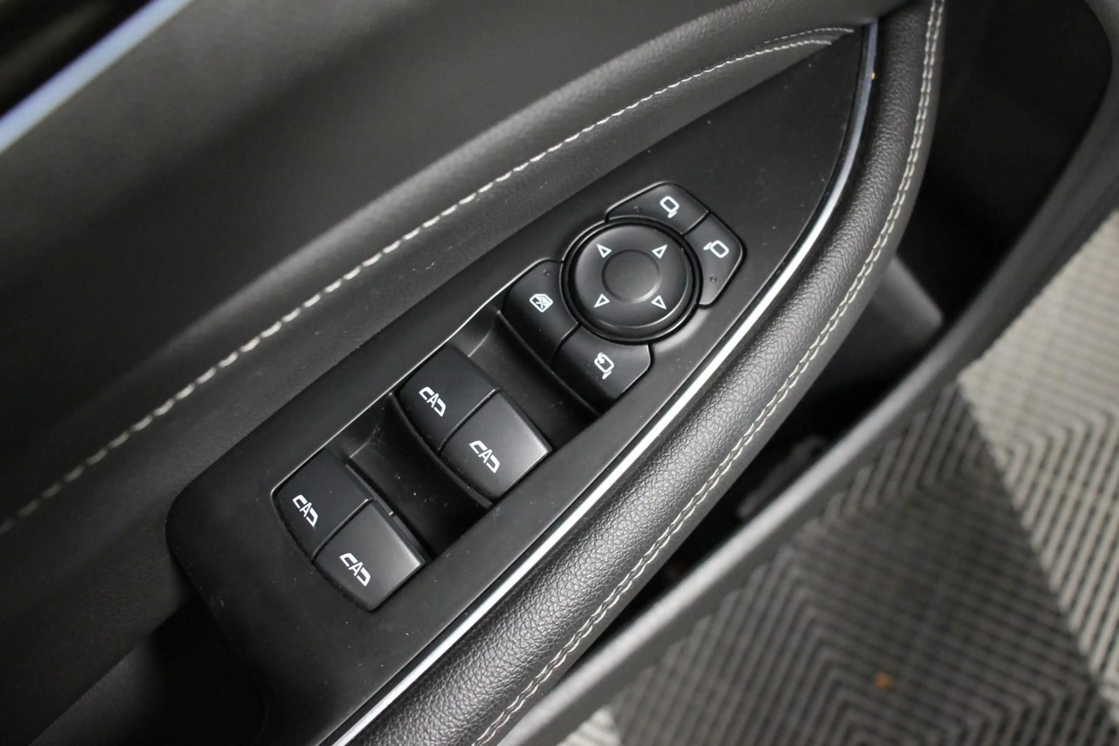 Opel Insignia 1.5 Grand Sport *KAMERA*NAVI*SHEFT*LED* — photo 9