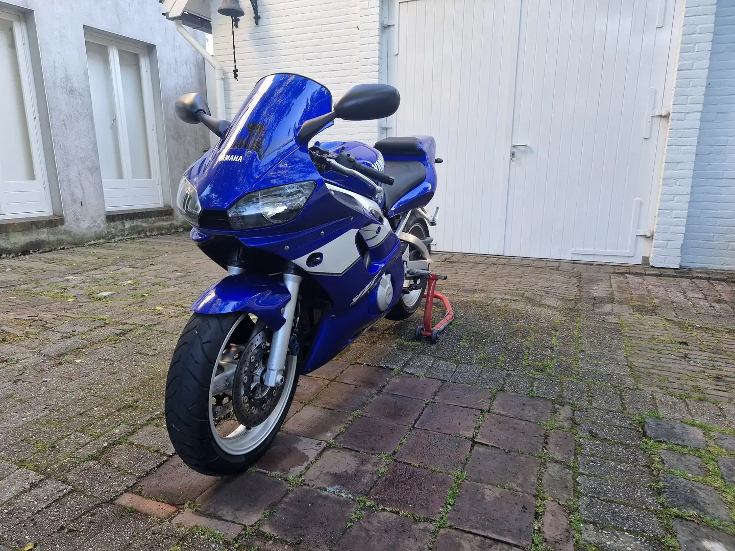 Yamaha YZF-R6 Kék - 1
