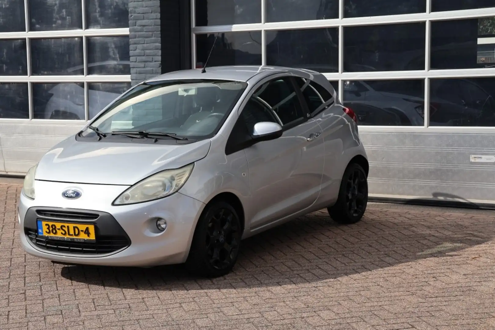 Ford Ka/Ka+ Individual, airco, lm velgen Grau - 1