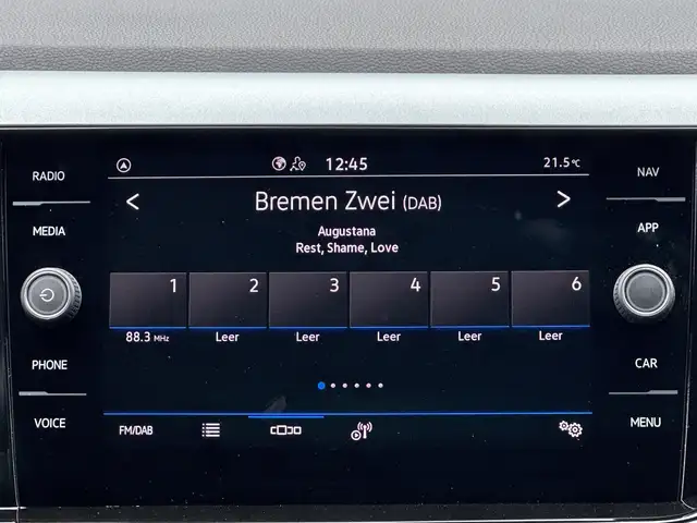 Volkswagen Polo view 15