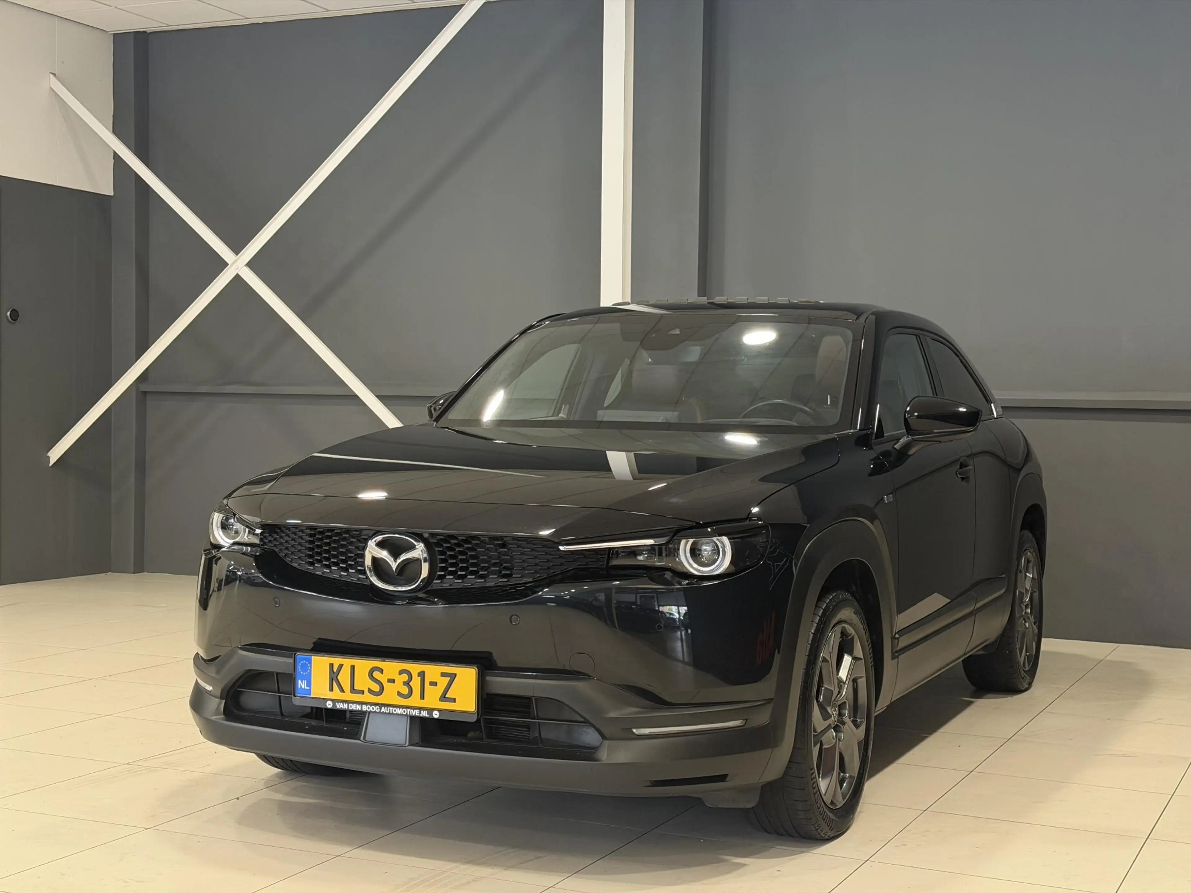 Mazda MX-30 e-SkyActiv 145 Advantage 36 kWh | Panorama dak | S — photo 35