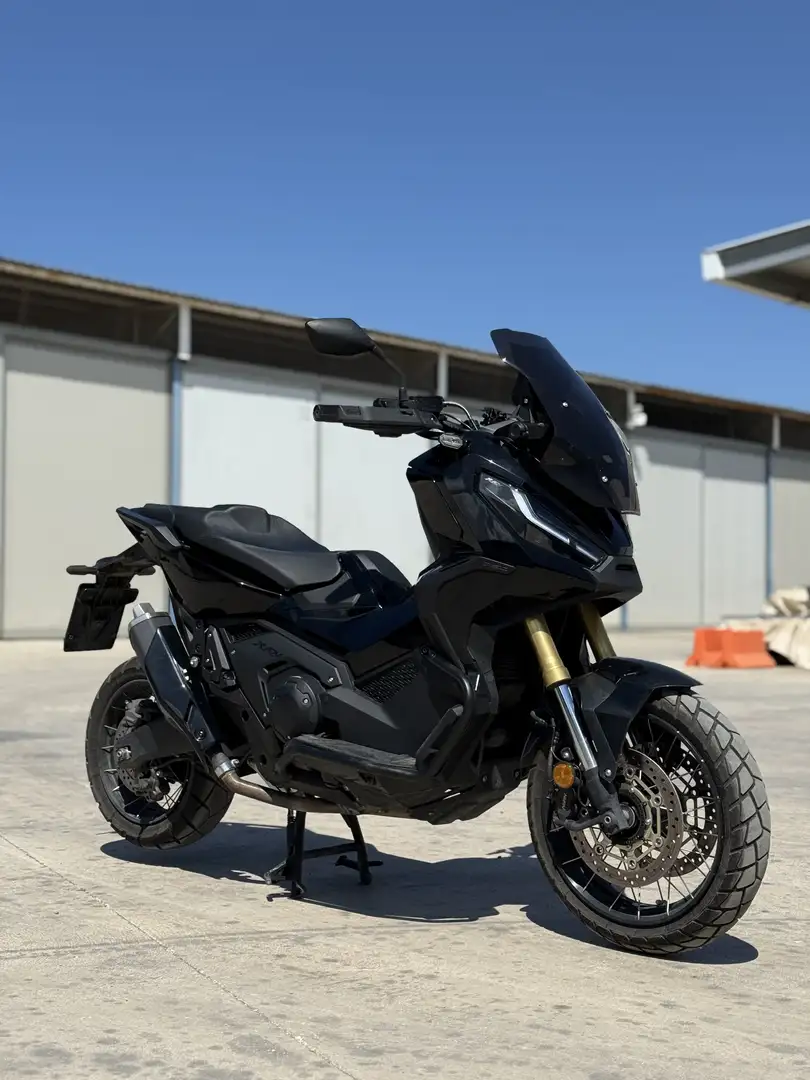 Honda X-ADV SPORT TOTAL BLACK - 1
