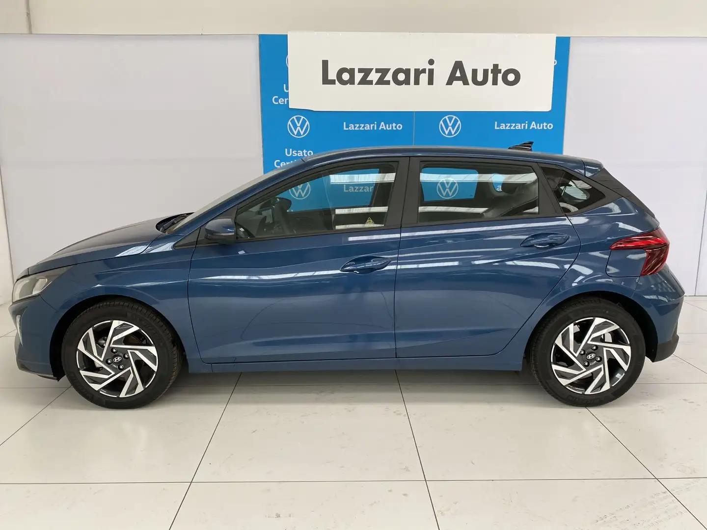Hyundai i20 1.2 MPI MT Connectline Blu/Azzurro - 2