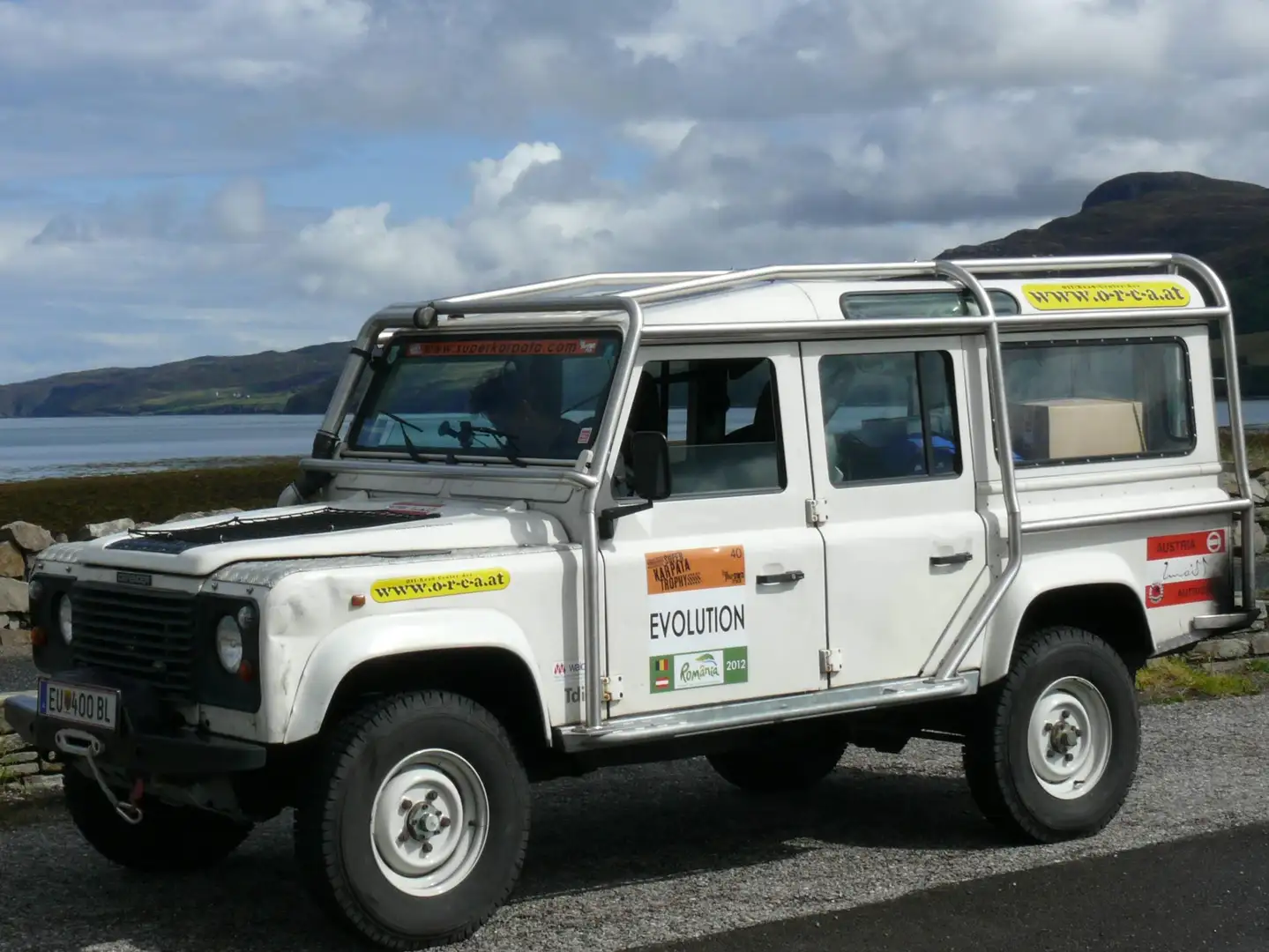Land Rover Defender Land Rover 110" Station TD Weiß - 1