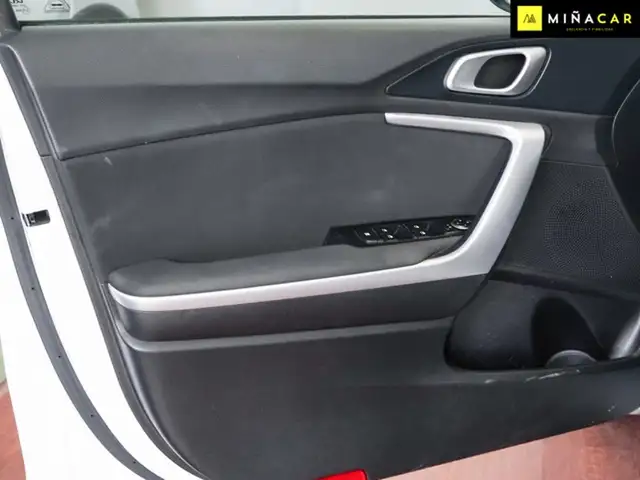 Kia Ceed view 21