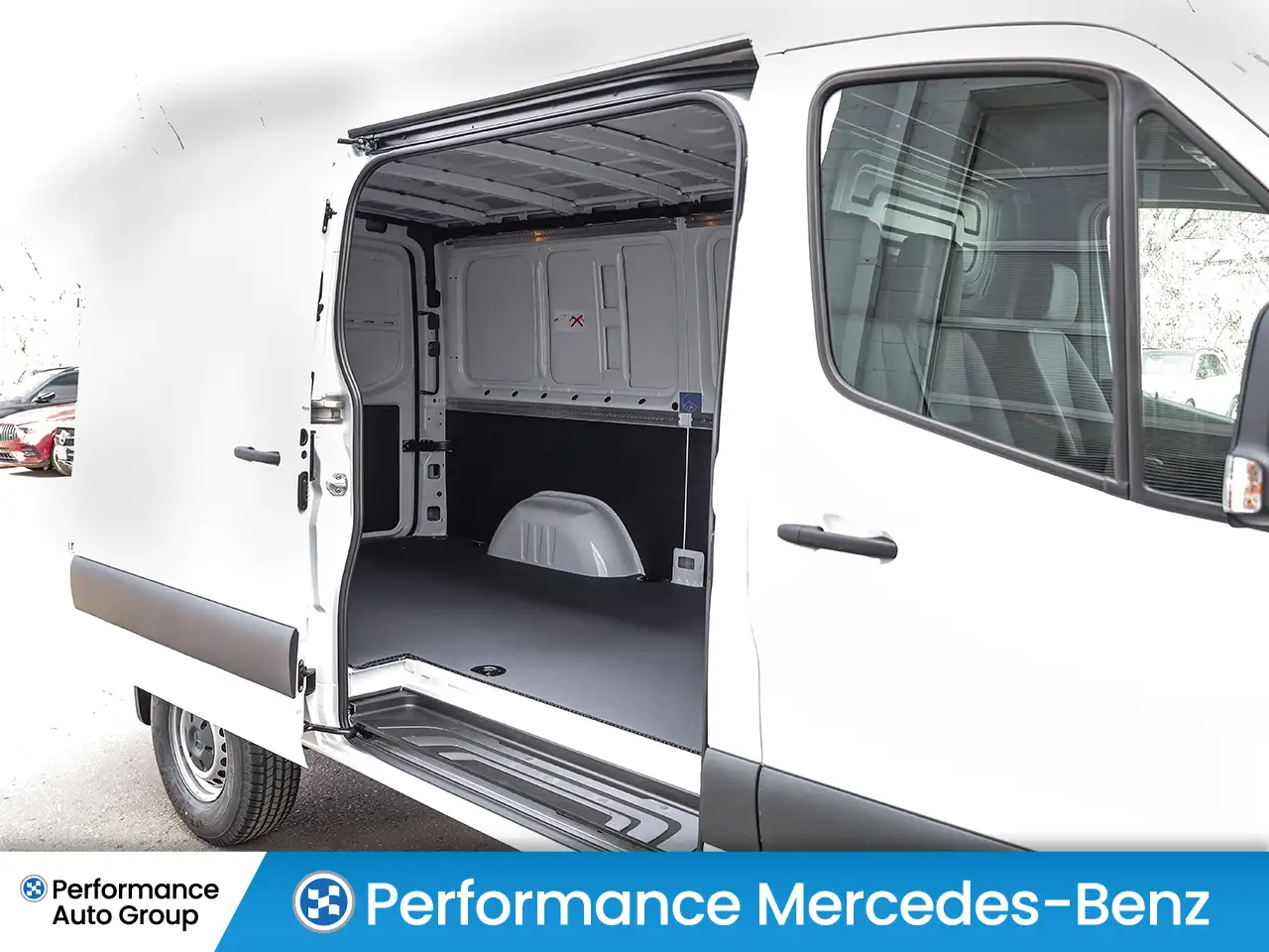 Mercedes-Benz Sprinter снимка Mercedes-Benz Sprinter