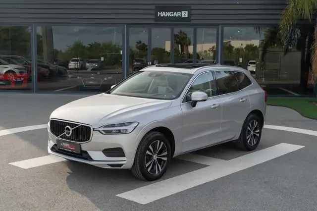 Volvo XC60 view 3