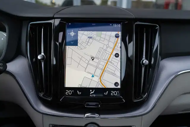 Volvo XC60 view 12